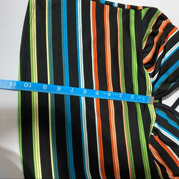 Women’s size 16 2 piece baiting suit - Picture 8 of 9